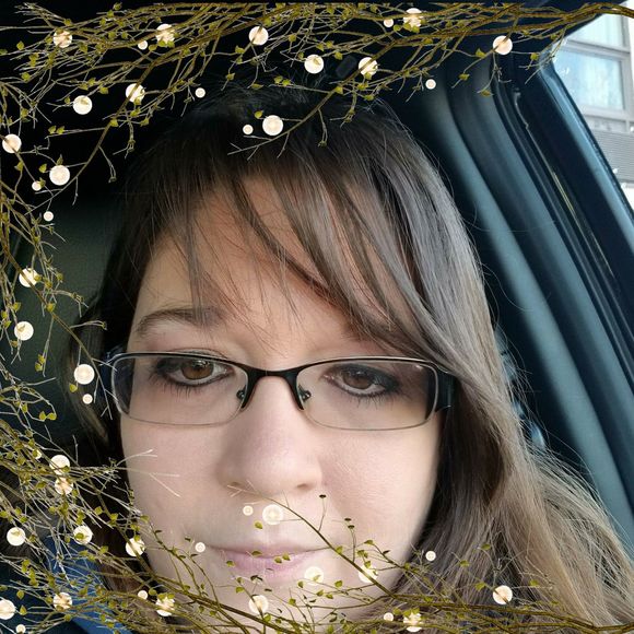 Meet your Posher, Michelle - Picture 1 of 1